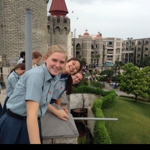 Meet your Posher, Emma